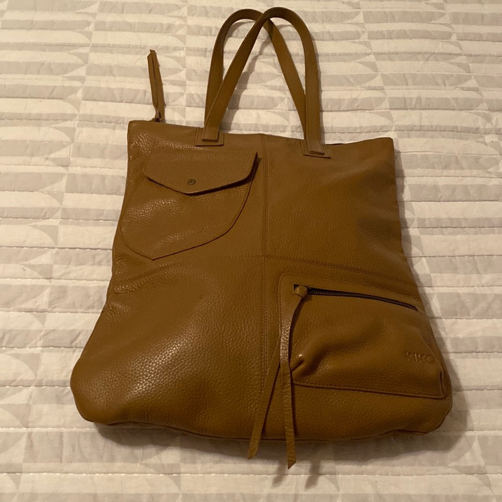 Leather bag.